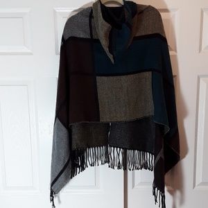 Unbranded Accessories - Hooded Scarf Unbranded Accessories - Hooded Scarf